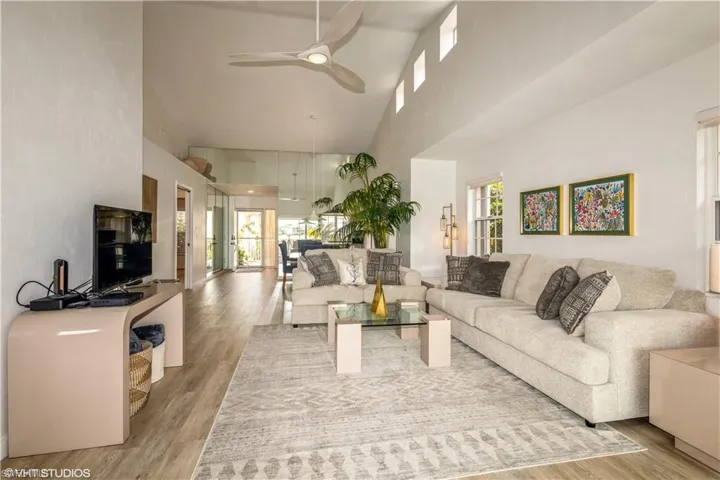 2608 Sailors Way 122, Naples, Florida 34109