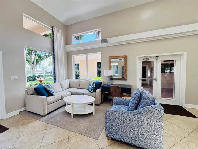 3250 Crown Pointe Blvd 101, Naples, Florida 34112