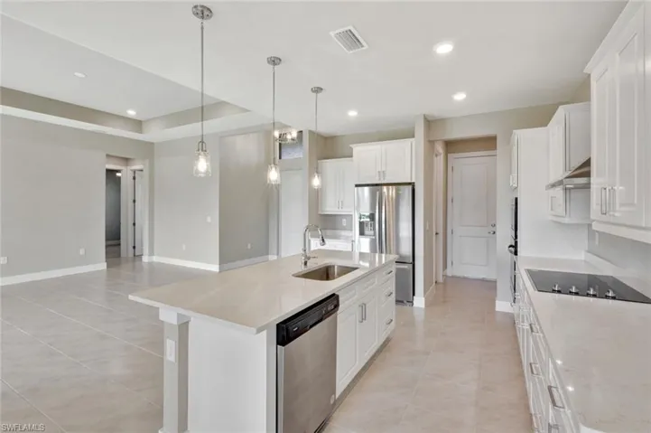 2721 Sw 11th Ave, Cape Coral, Florida 33914