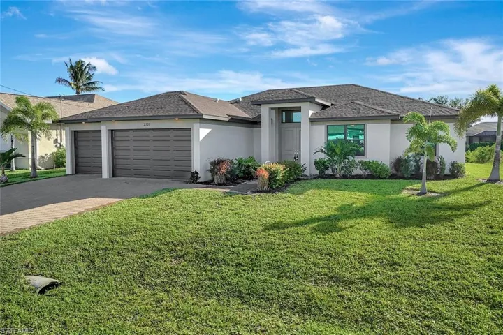2721 Sw 11th Ave, Cape Coral, Florida 33914