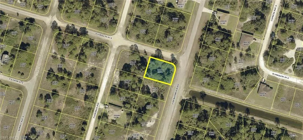 558  Eisenhower  BLVD, Lehigh Acres, FL 33974