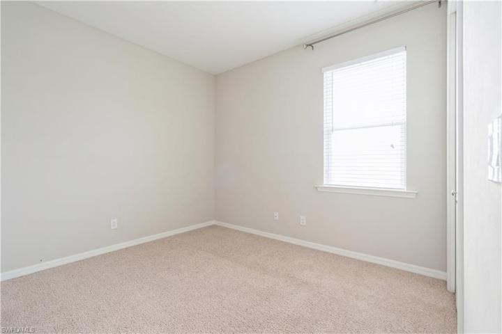 Split bedroom plan