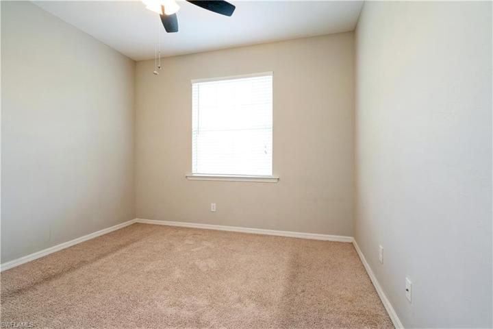 Split bedroom plan