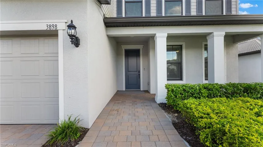 Front covered porch area