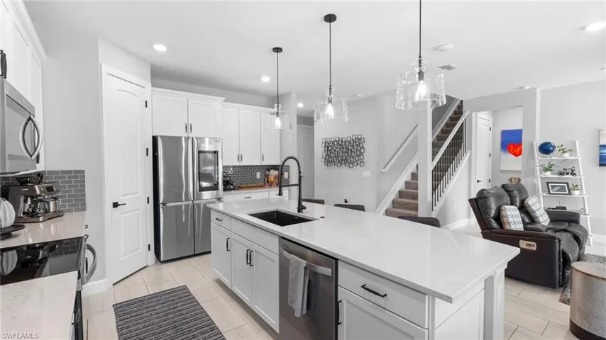 3898  Spotted Eagle  WAY, Fort Myers, FL 33966