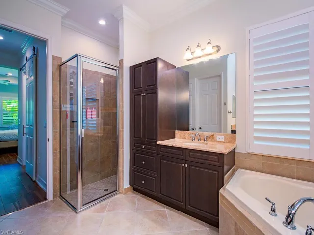 13834 Callisto Ave, Naples, Florida 34109