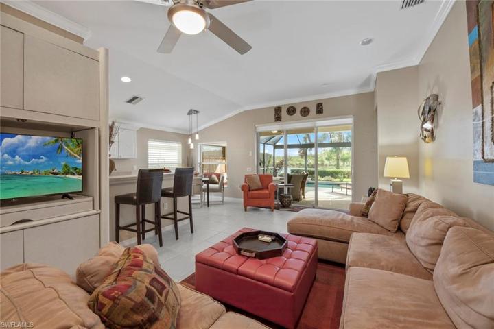 Relax and enjoy view or you favorite movie!