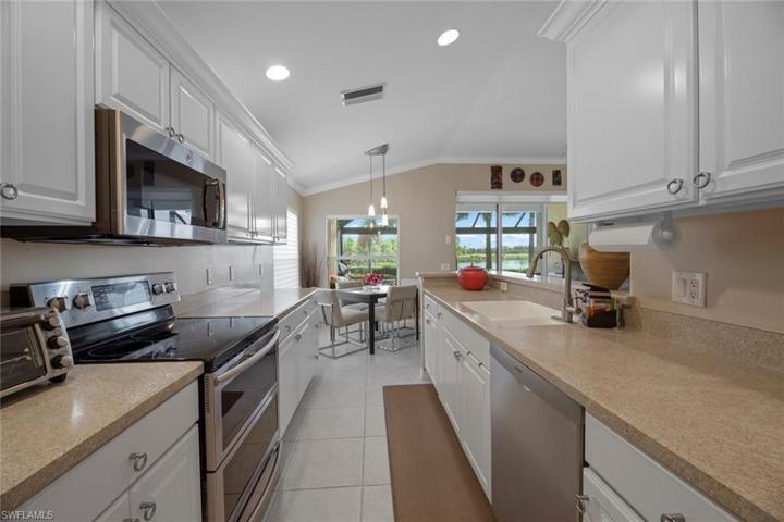 Updated Kitchen & new appliances