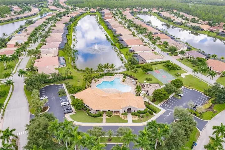 11000 Cherry Laurel Dr, Fort Myers, Florida 33912