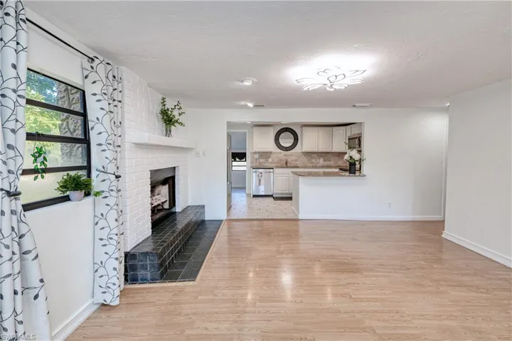 18090  Matt  RD, North Fort Myers, FL 33917