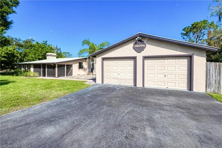 18090  Matt  RD, North Fort Myers, FL 33917
