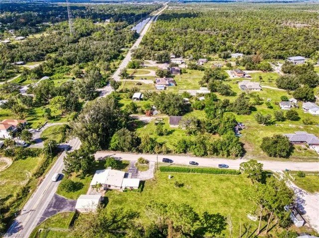 18090  Matt  RD, North Fort Myers, FL 33917