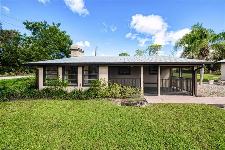 18090  Matt  RD, North Fort Myers, FL 33917
