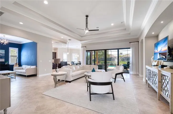 7348  Lantana  WAY, Naples, FL 34119