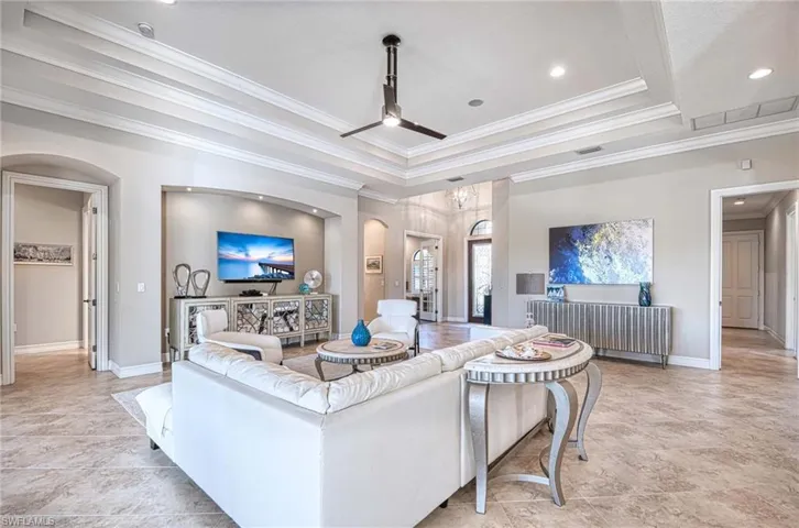 7348  Lantana  WAY, Naples, FL 34119