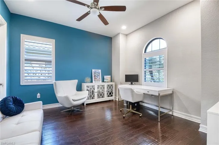 7348  Lantana  WAY, Naples, FL 34119