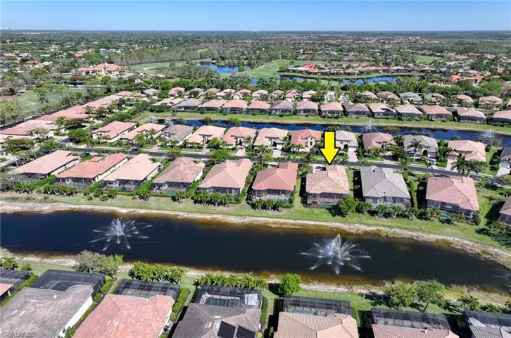 7348  Lantana  WAY, Naples, FL 34119