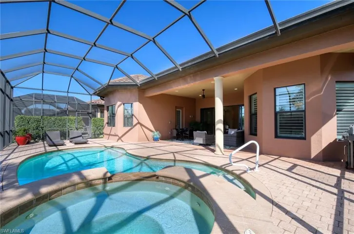 7348  Lantana  WAY, Naples, FL 34119