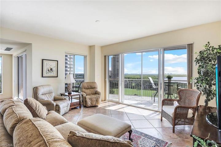 The screened balcony overlooks the Bay and Gulf.  Enjoy the spectacular evening sunset all winter long!