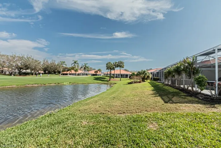 2037  Crestview  WAY, Naples, FL 34119