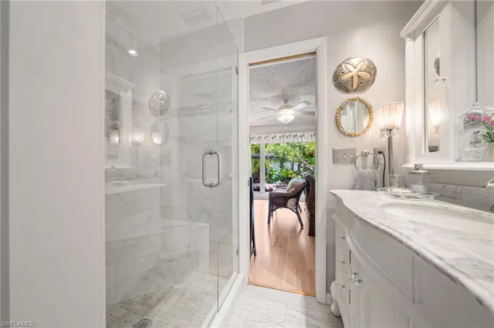 1370  Illinois  DR, Naples, FL 34103
