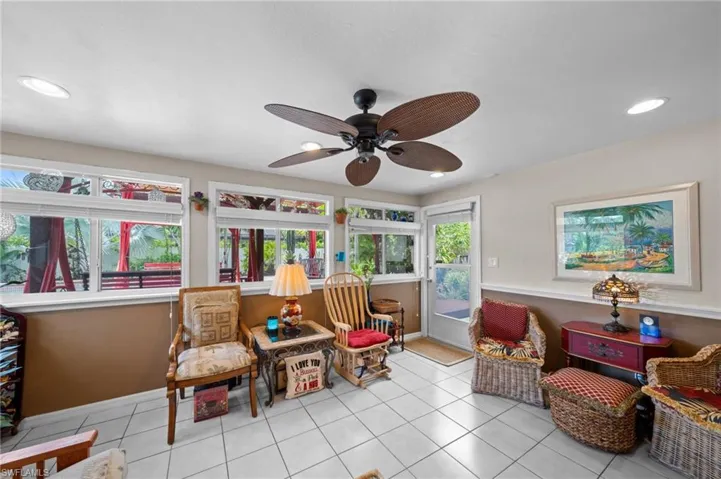 1370  Illinois  DR, Naples, FL 34103