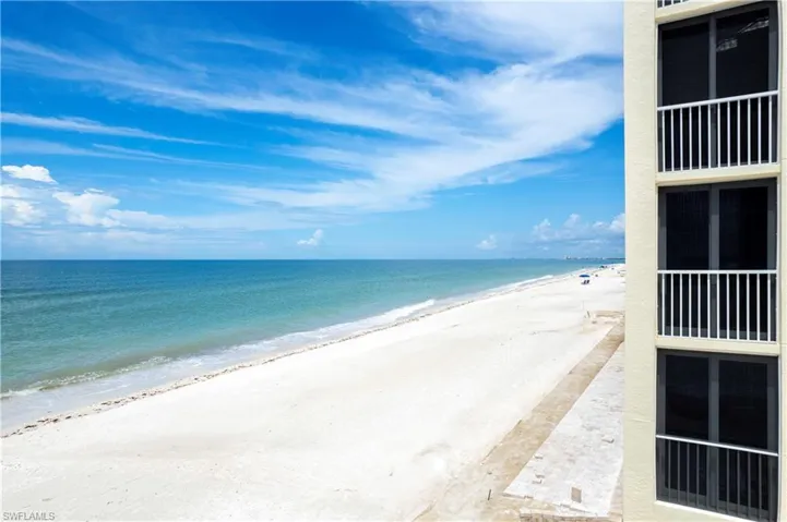 2nd floor advantage--coastal views of the beach!
