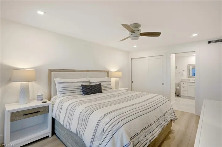 Large closet and en suite bathroom.
