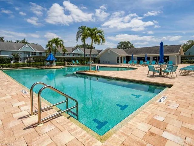 173 Grand Oaks Way # O102, Naples Fl 34110
