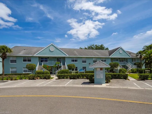 173 Grand Oaks Way # O102, Naples Fl 34110