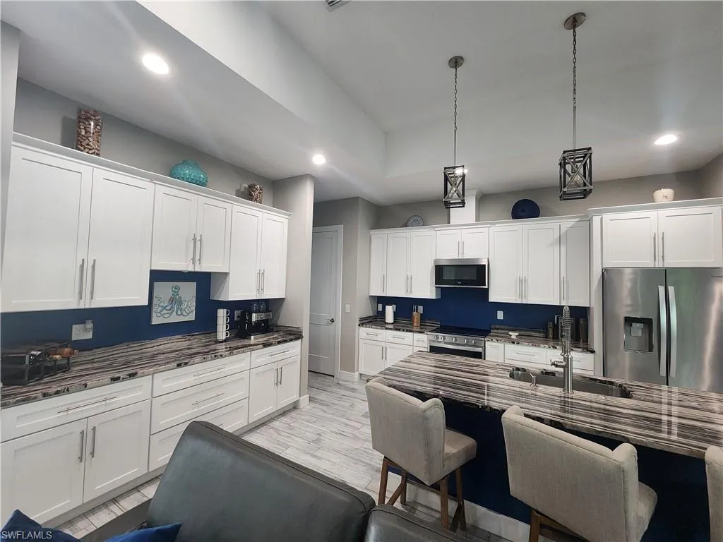 3801 Kismet Lakes LN, Cape Coral, FL 33993,224070701