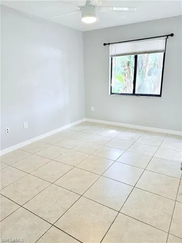 1420 Green Valley Cir 802, Naples, Florida 34104