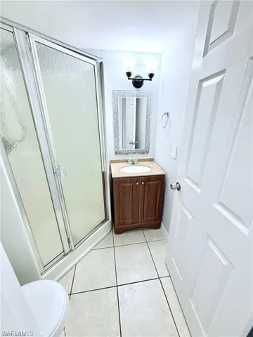 1420 Green Valley Cir 802, Naples, Florida 34104