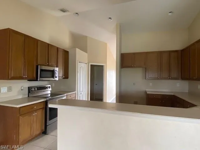 1503 NE 2nd ST, CAPE CORAL FL 33909