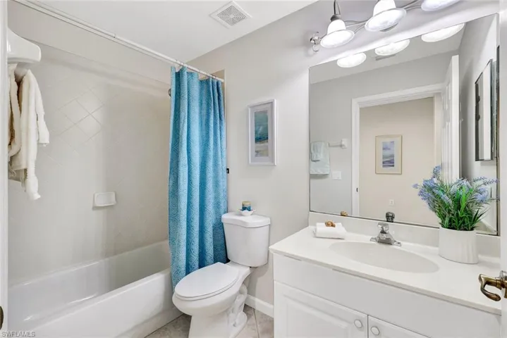 9261 Palmetto Ridge Dr 102, Estero, Florida 34135