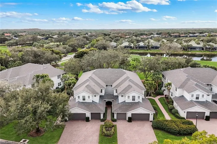 9261 Palmetto Ridge Dr 102, Estero, Florida 34135