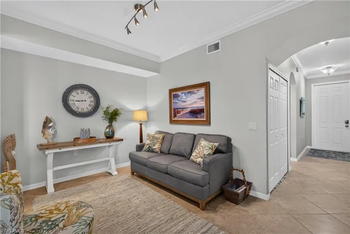 9727 Acqua Ct 433, Naples, Florida 34113