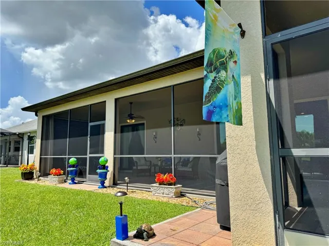 1320 Sw 31st Ter, Cape Coral, Florida 33914