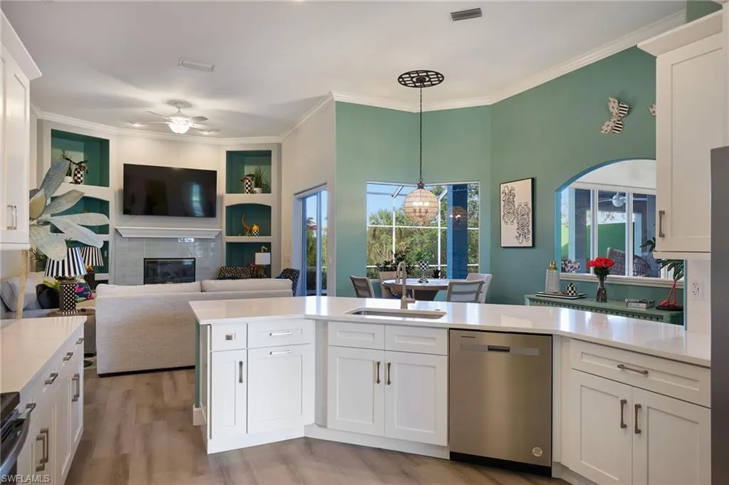 8500 Southwind Bay CIR, Fort Myers, FL 33908,224092692