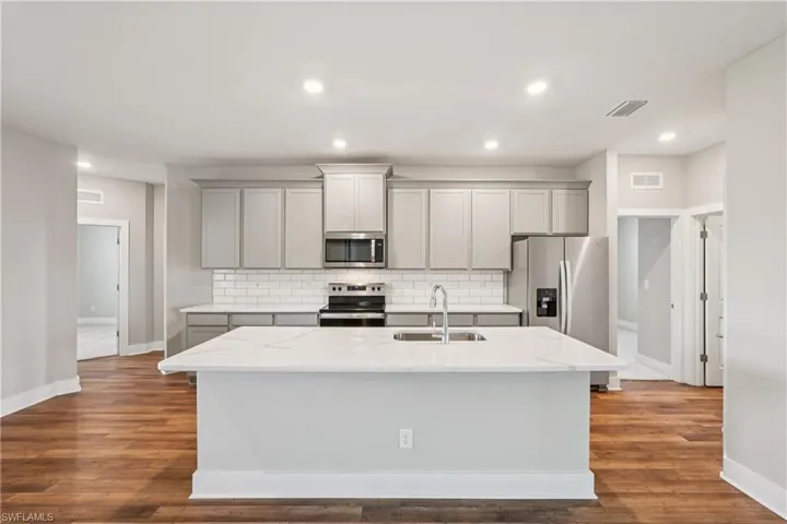 939 Admiral Bull Halsey Ave, Labelle Fl 33935