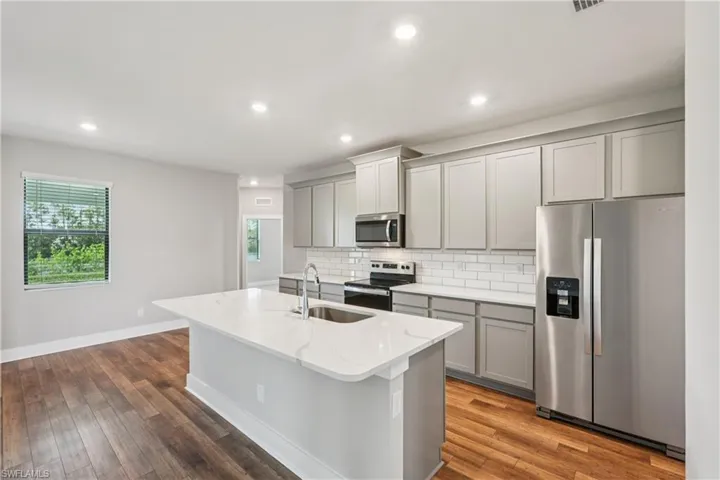 939 Admiral Bull Halsey Ave, Labelle Fl 33935