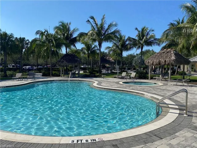 1980  Wellington  ST, Naples, FL 34120