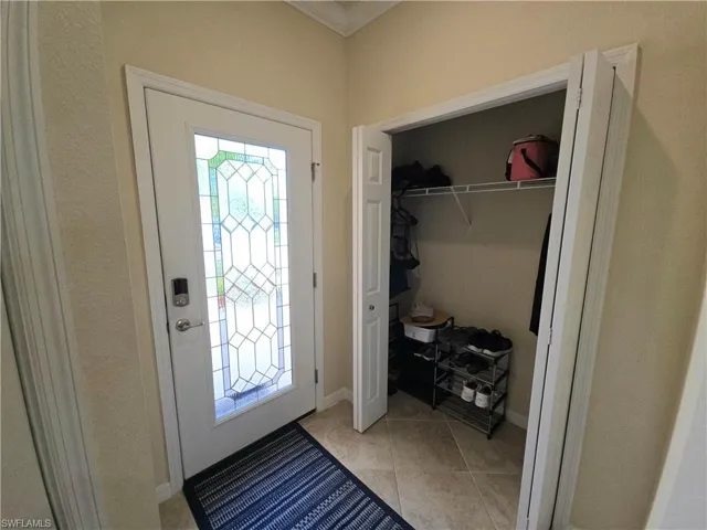 nice-sized closet at entry area