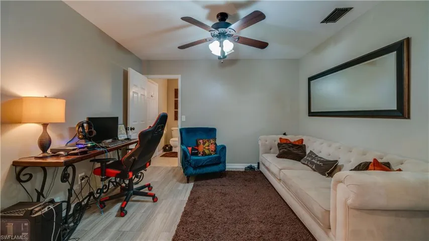 Den/Flex room