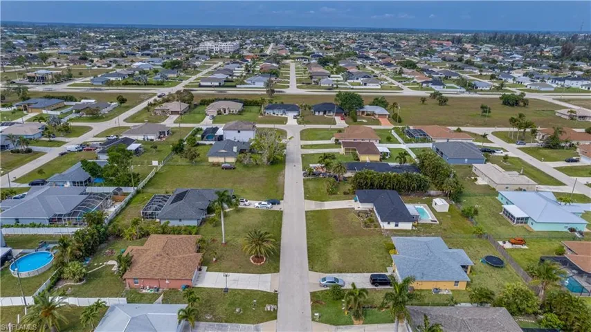 1502 SW 14th ST, CAPE CORAL FL 33991