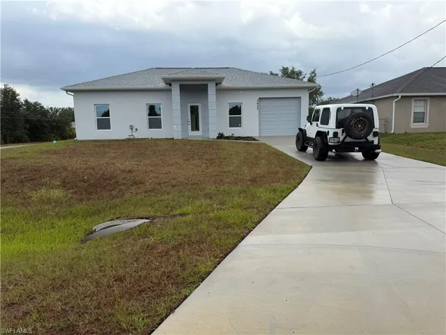 2620  57th W ST, Lehigh Acres, FL 33971