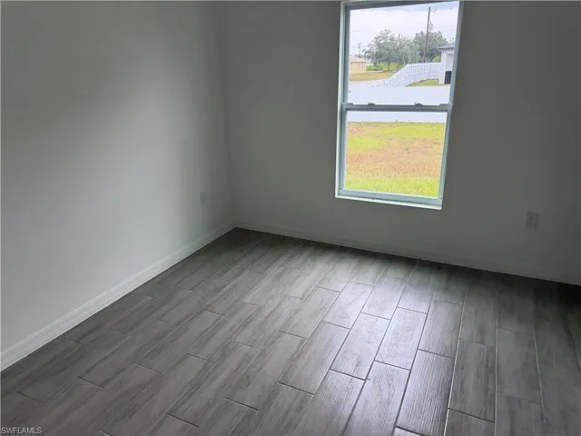 2620  57th W ST, Lehigh Acres, FL 33971