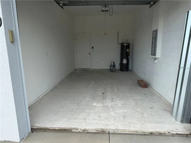 2620  57th W ST, Lehigh Acres, FL 33971