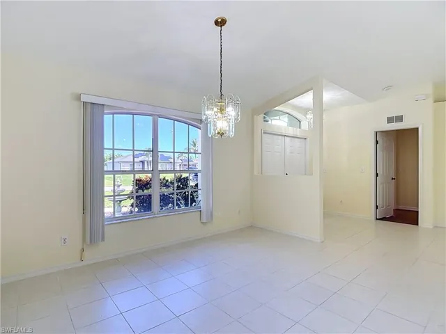 1808 Sw 12th Ln, Cape Coral, Florida 33991