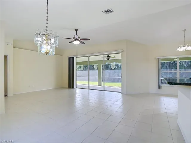 1808 Sw 12th Ln, Cape Coral, Florida 33991